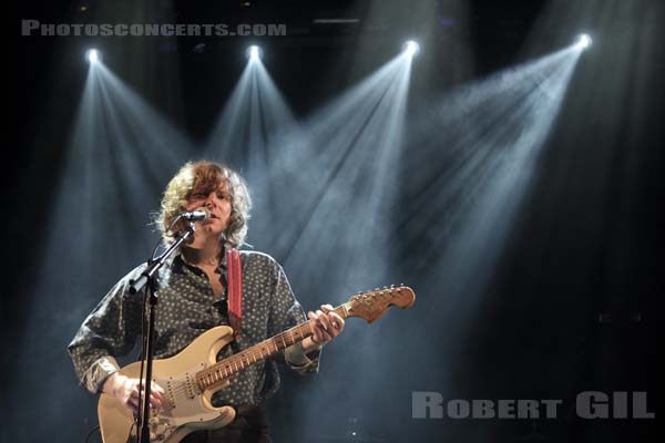 CIAN NUGENT - 2017-03-14 - PARIS - Petit Bain - 